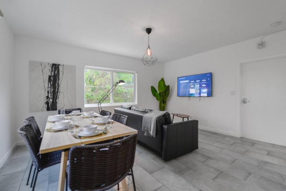 Great Apartment 2 BR near the beach